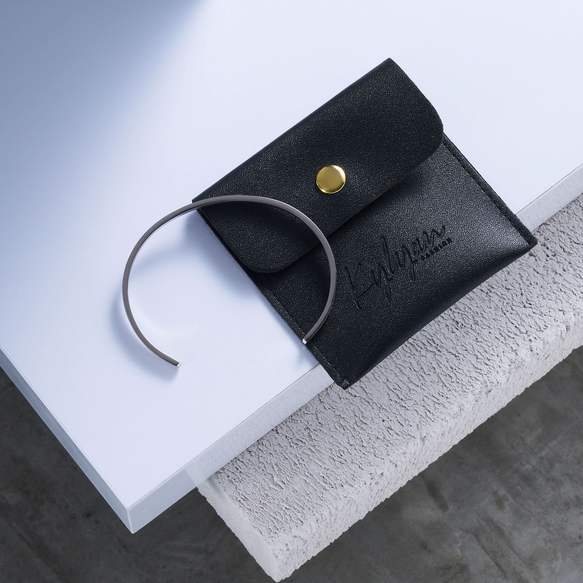 Brățară argintie Kylyan Cuff