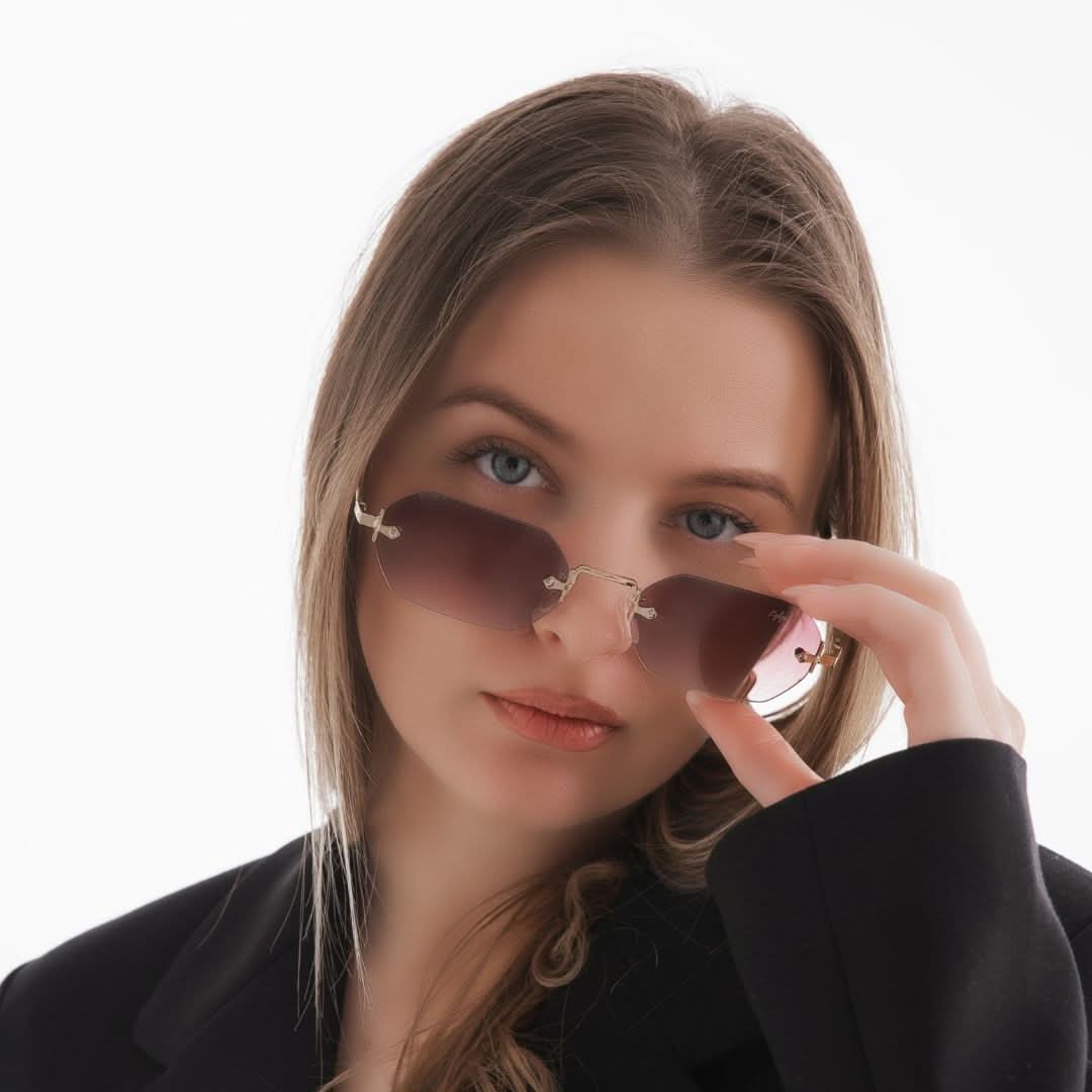 Ochelari de soare Obsidian Pink la preț redus