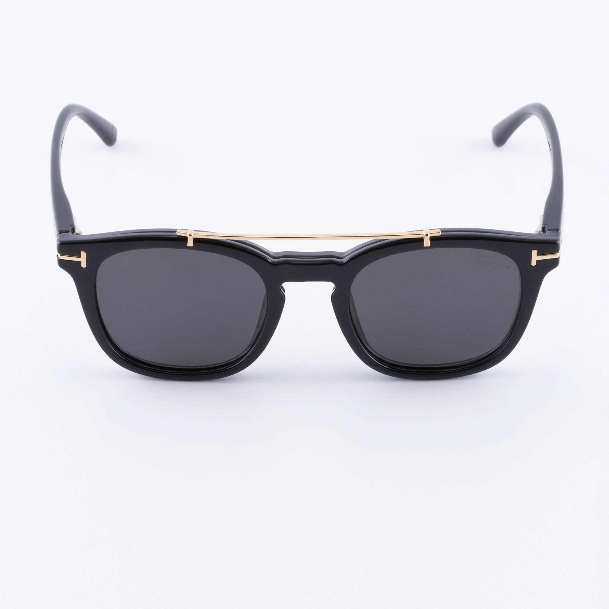 Verne ochelari de soare